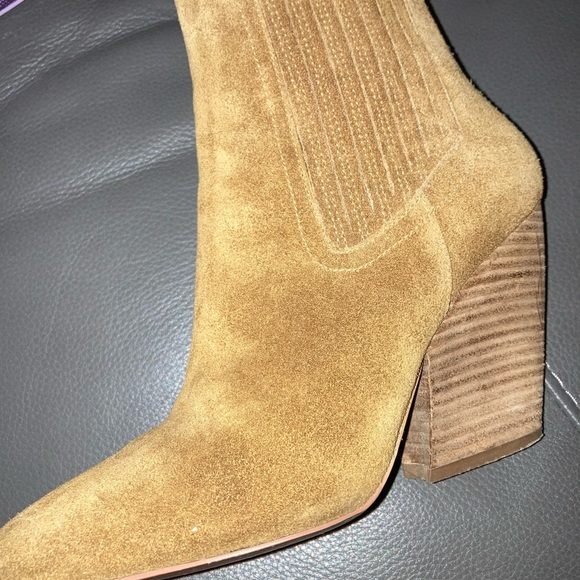 Kendal & Kylie suede booties size 6 - Picture 6 of 7